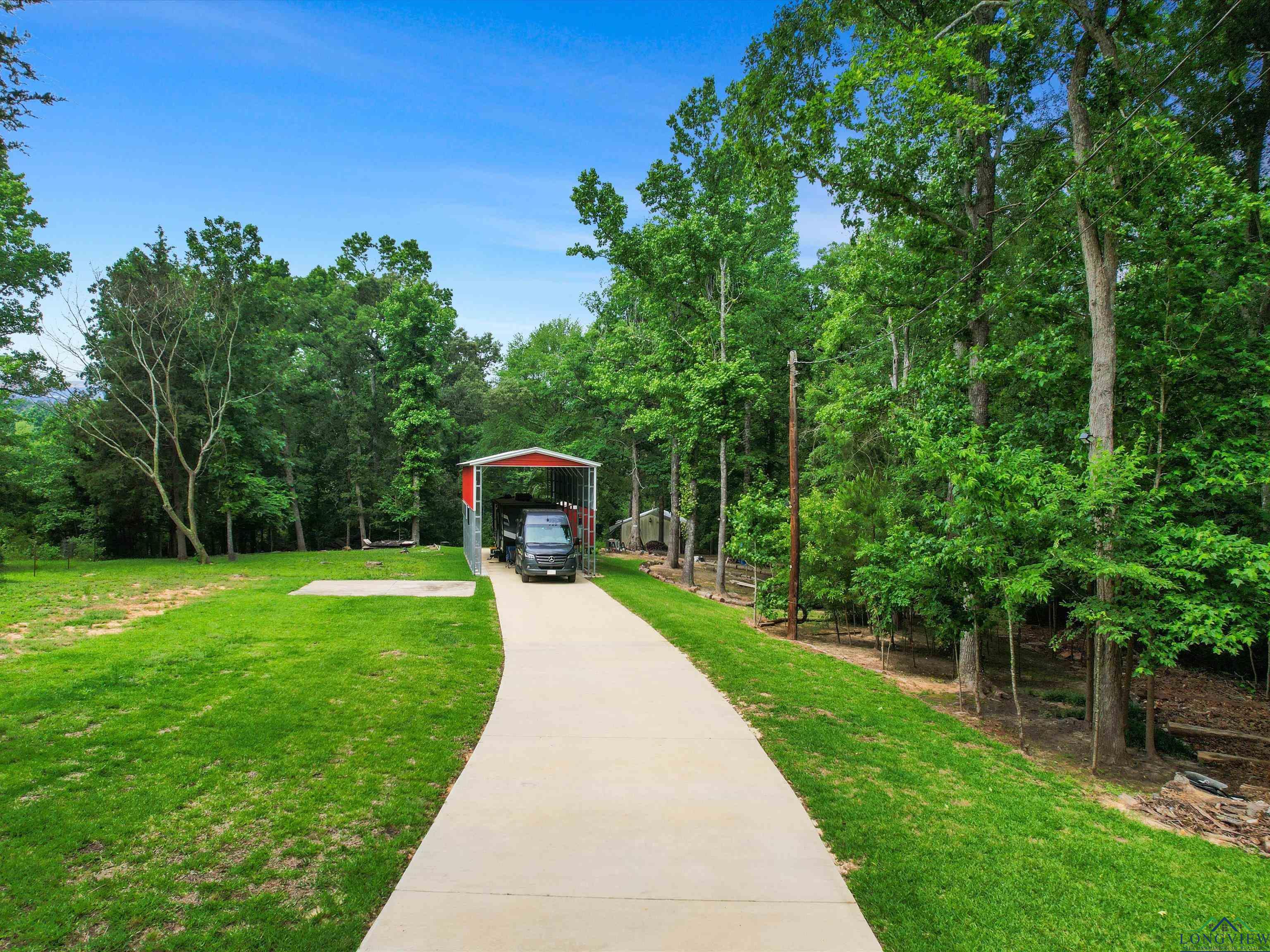 197 Beman Rd, Gladewater, Texas image 6
