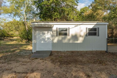 A home in Gilmer