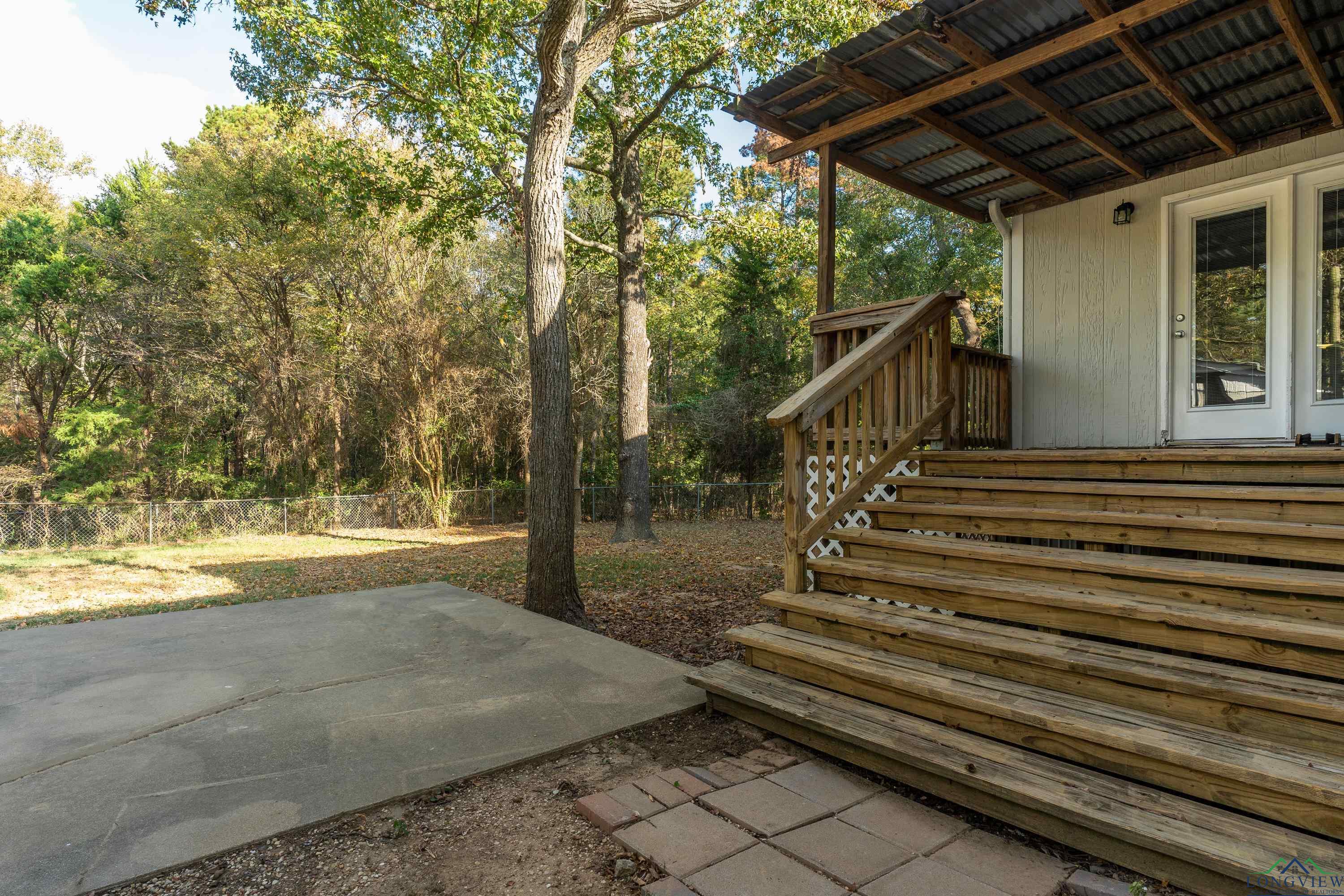 9040 S Fm 726 Road, Gilmer, Texas image 33