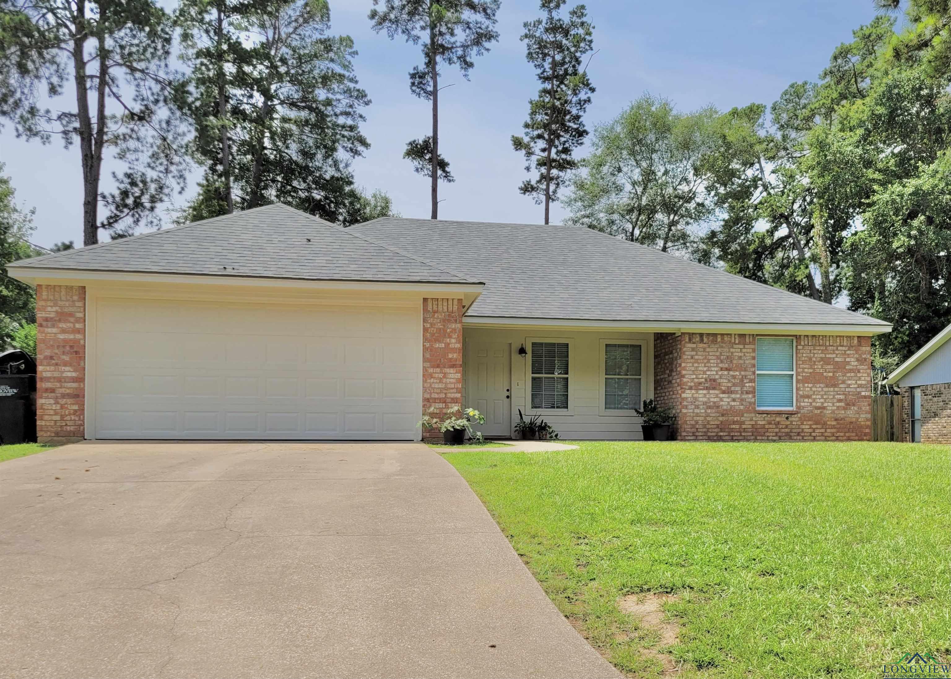 1322 Baxley Ln, Longview, Texas image 1