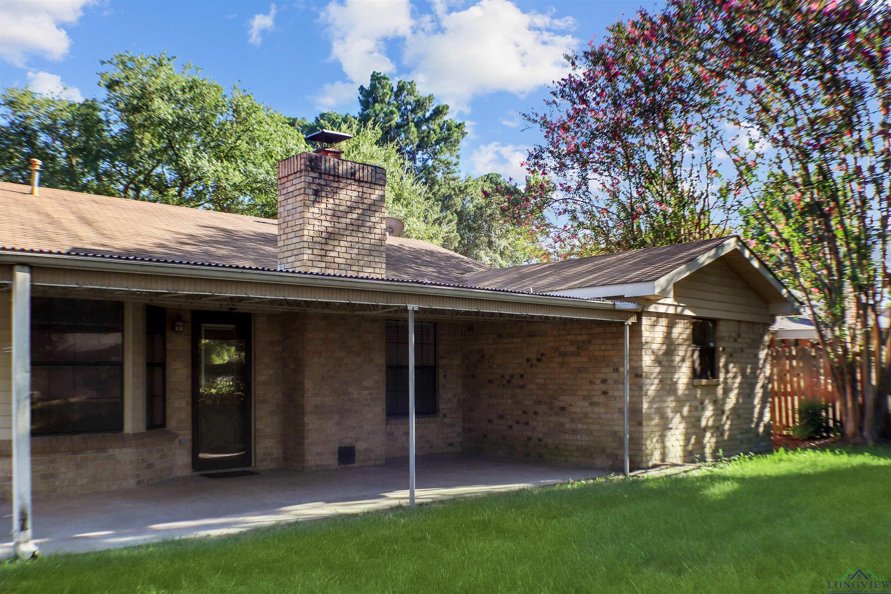 1402 Kyle Ave, Carthage, Texas image 20