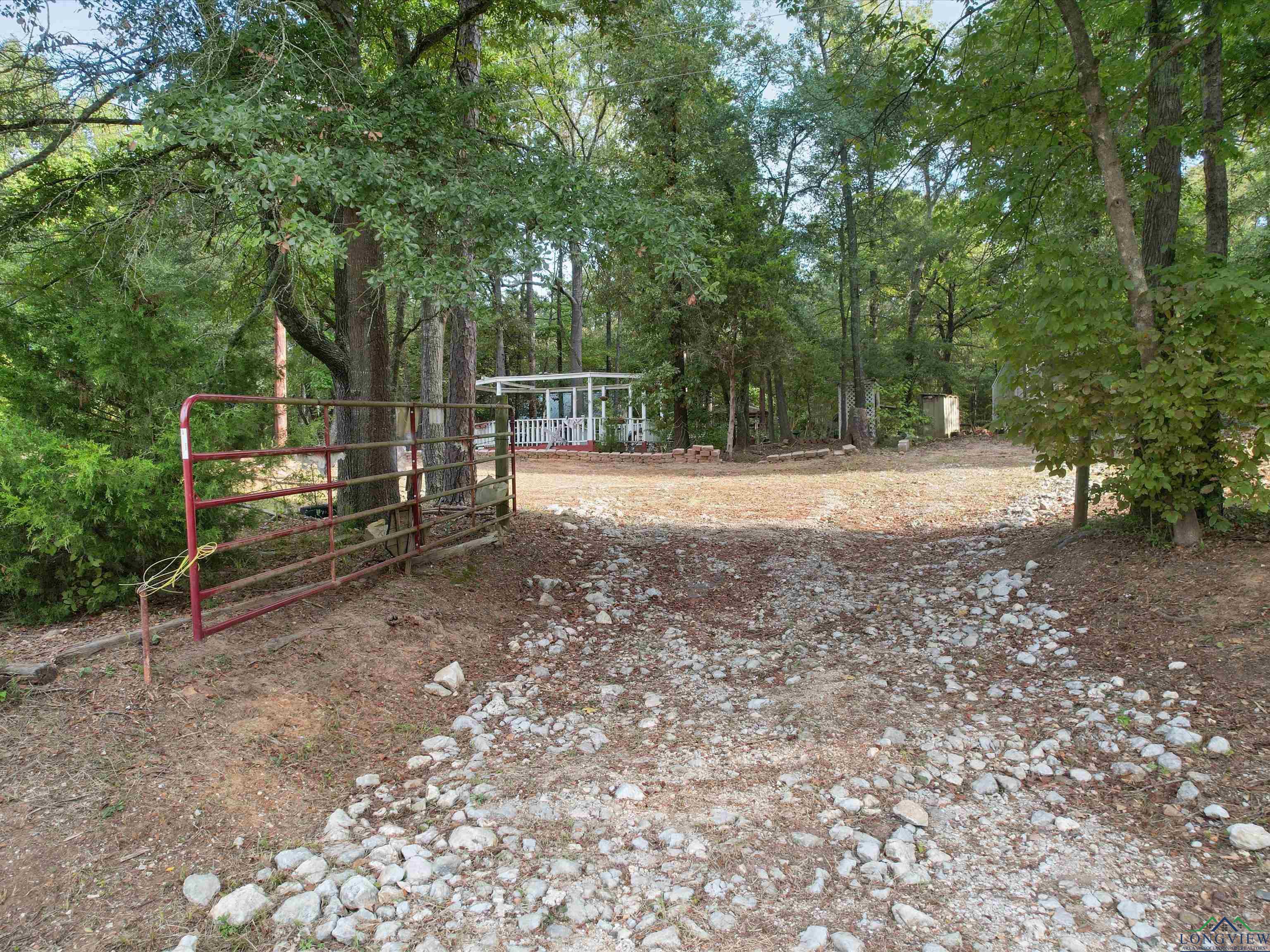 4608 W State Hwy 154, Gilmer, Texas image 6