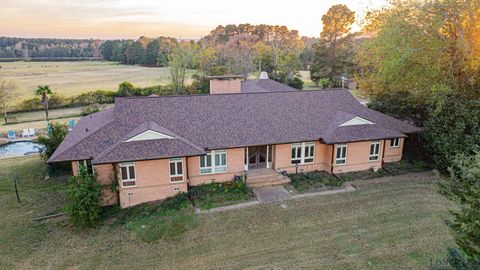 A home in Longview