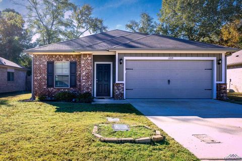 A home in Longview