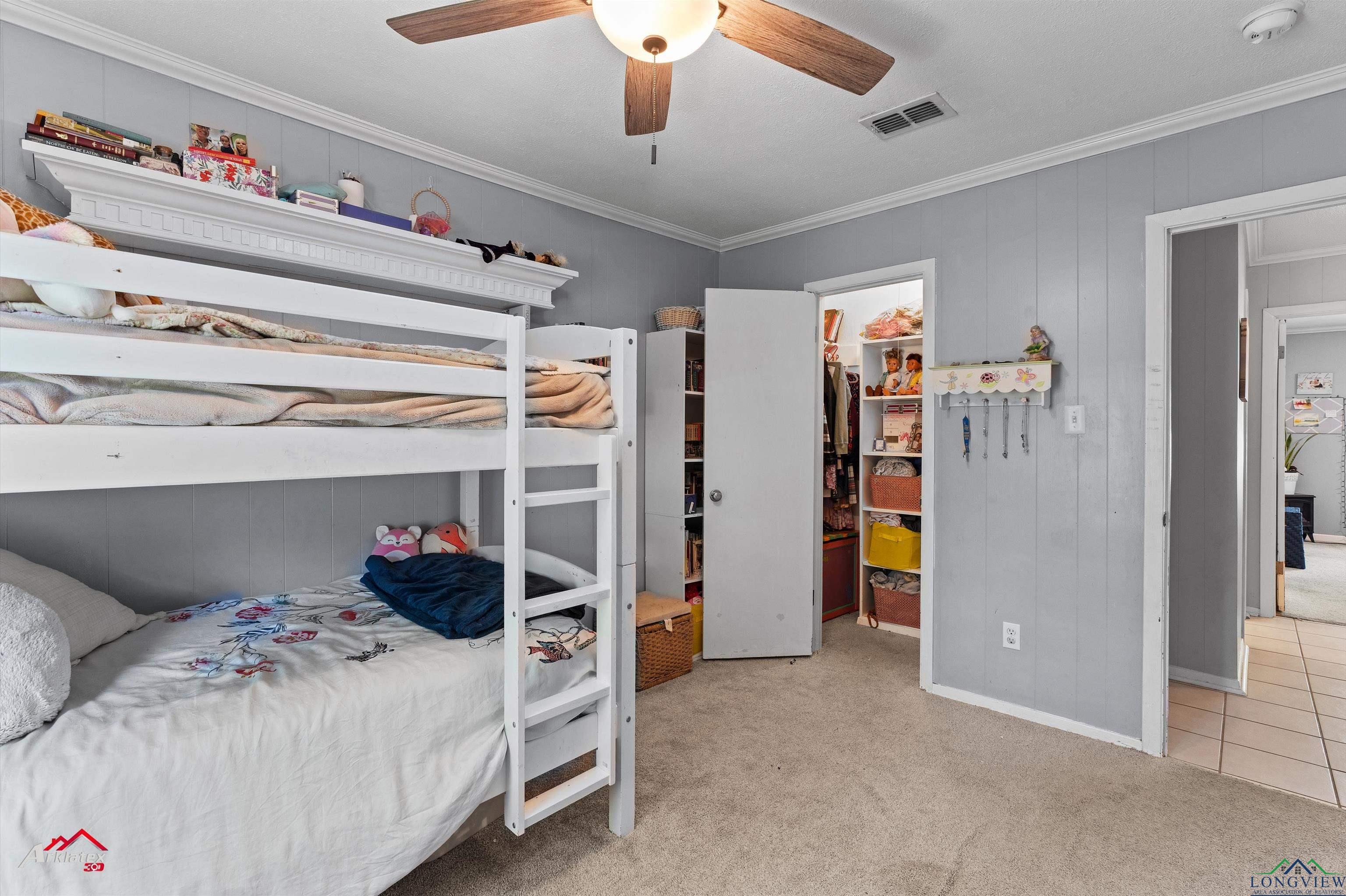 309 E Hillcrest Dr, White Oak, Texas image 24