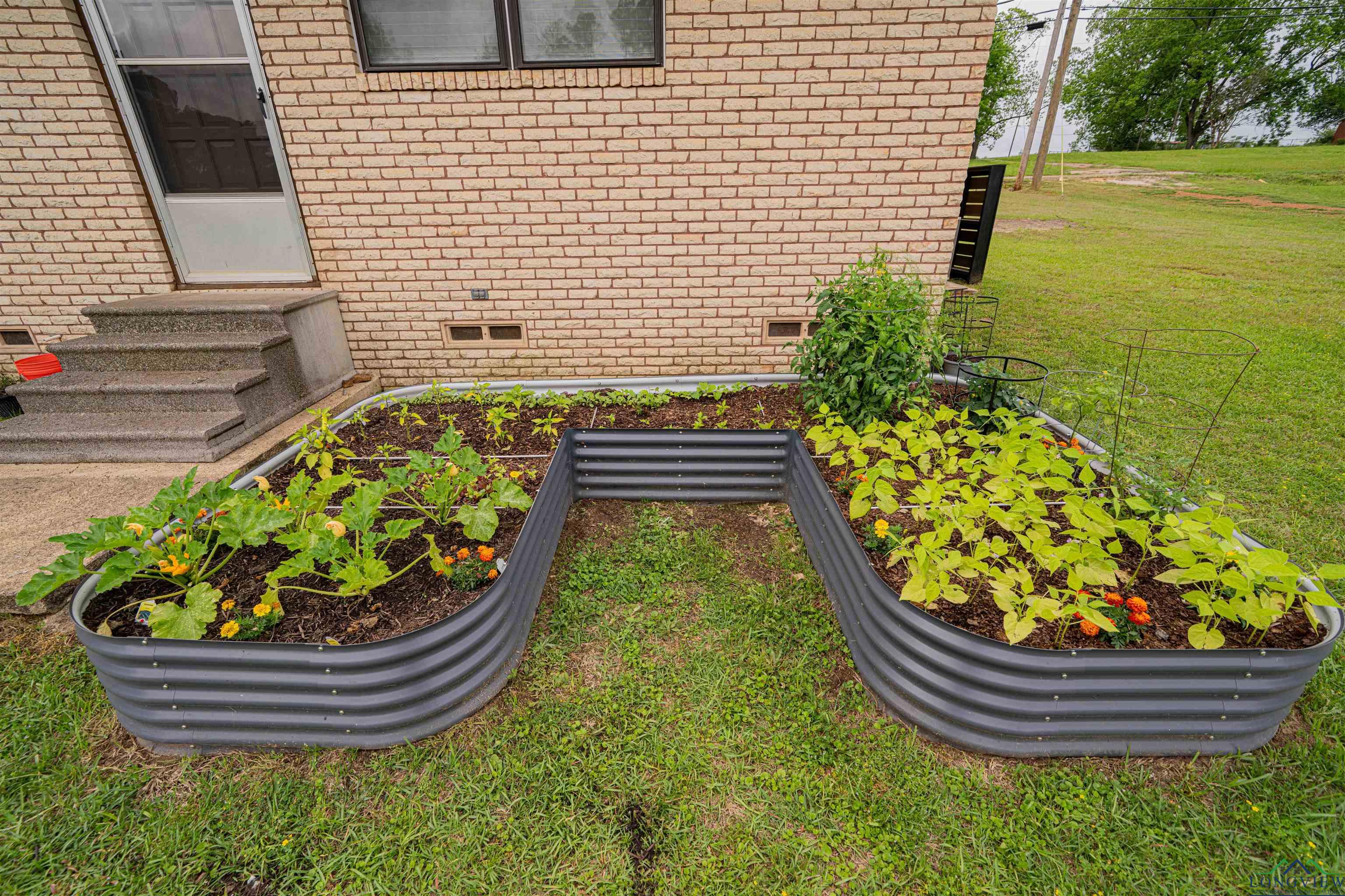 502 Hillcrest, Hughes Springs, Texas image 38