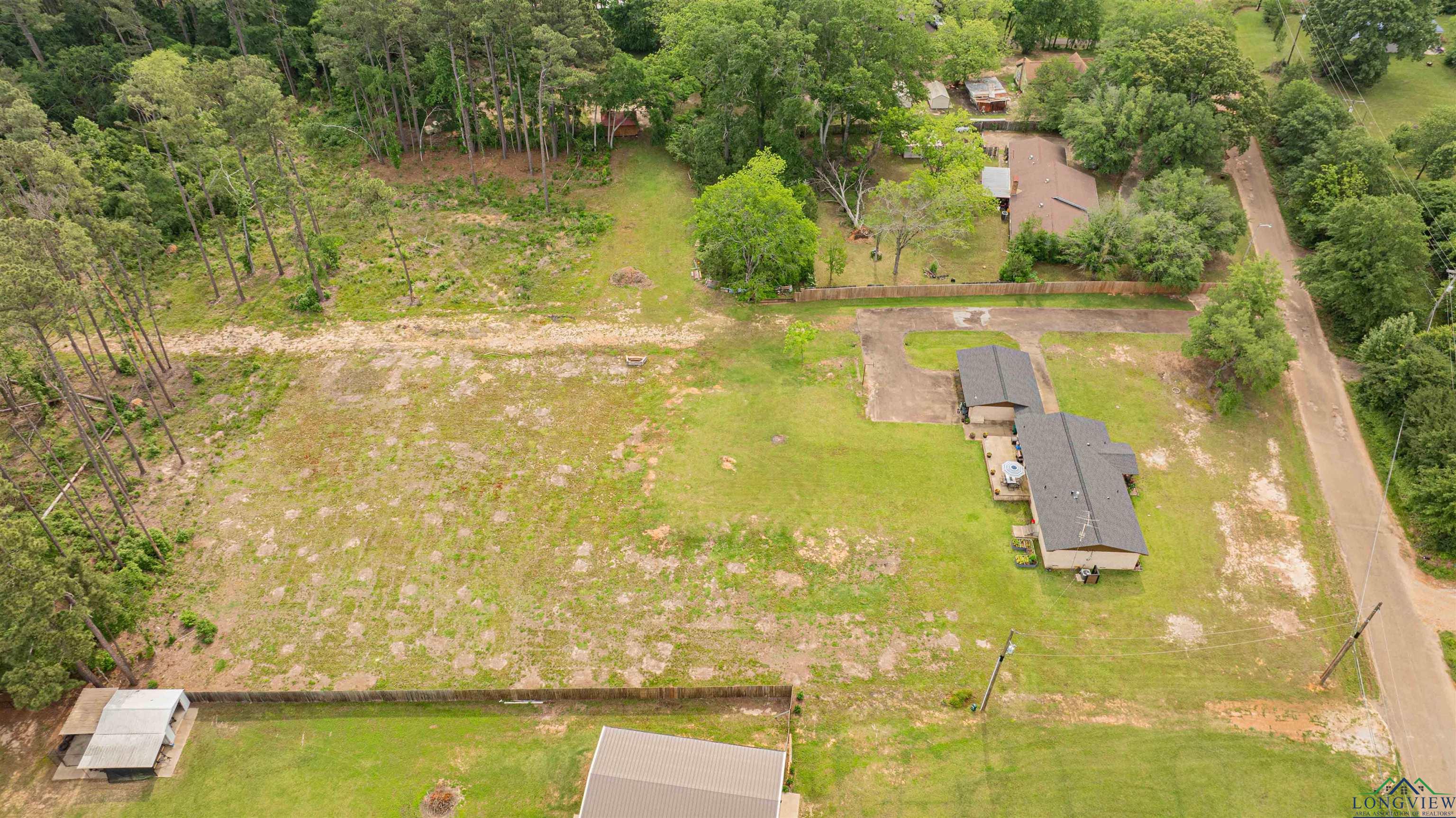 502 Hillcrest, Hughes Springs, Texas image 34
