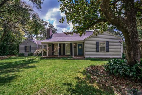 A home in Lufkin