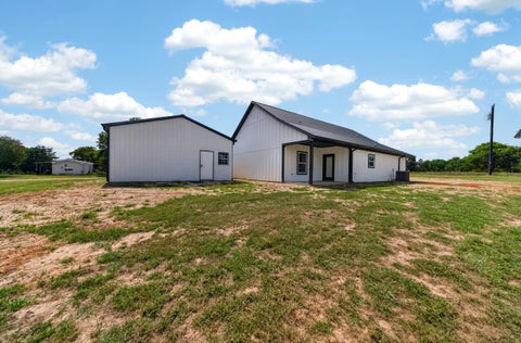 Homes For Sale - 17814 County Road 285<br/> Arp, TX 75750