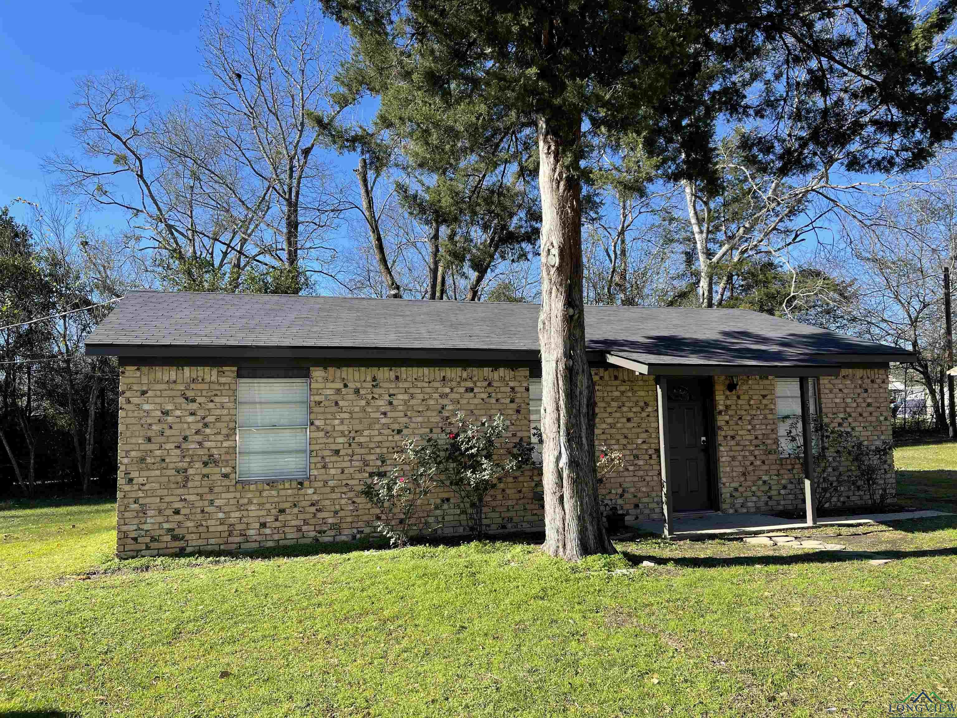 536 Kelley St, Carthage, Texas image 2