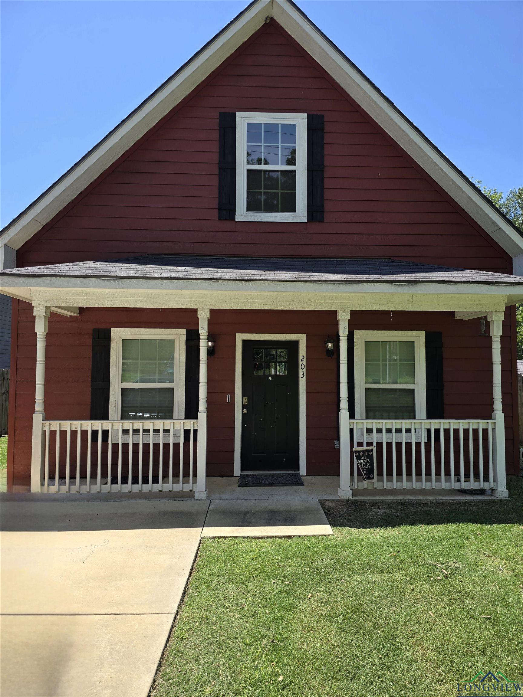 203 W Gay Ave, Gladewater, Texas image 1