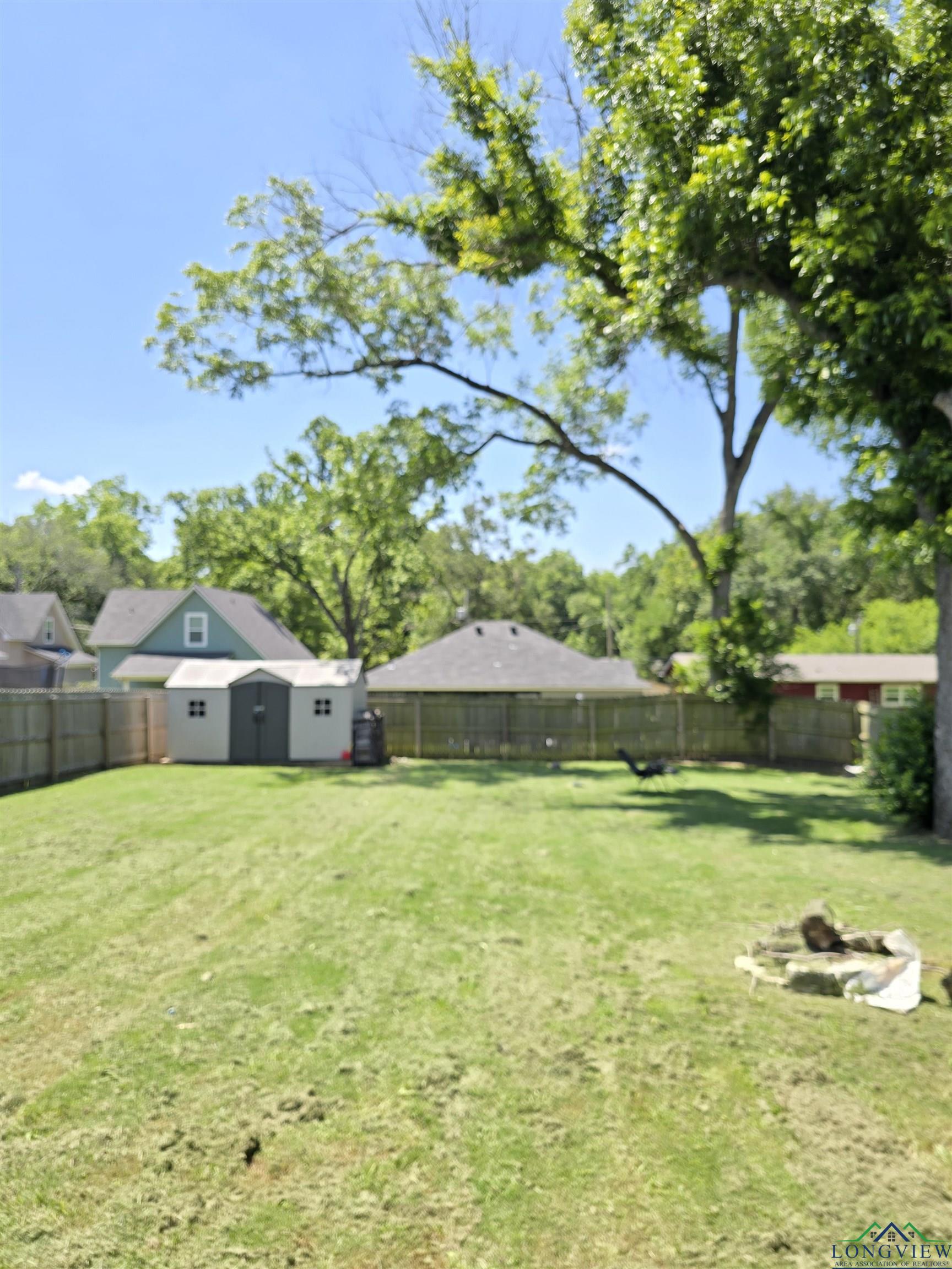 203 W Gay Ave, Gladewater, Texas image 20