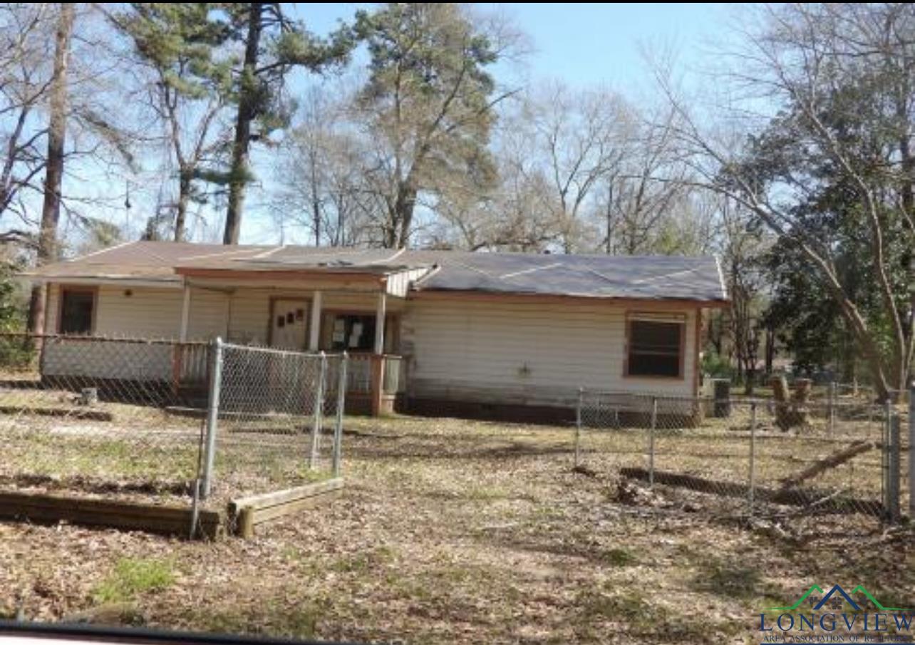 308 Mae Drive, Marshall, Texas image 1