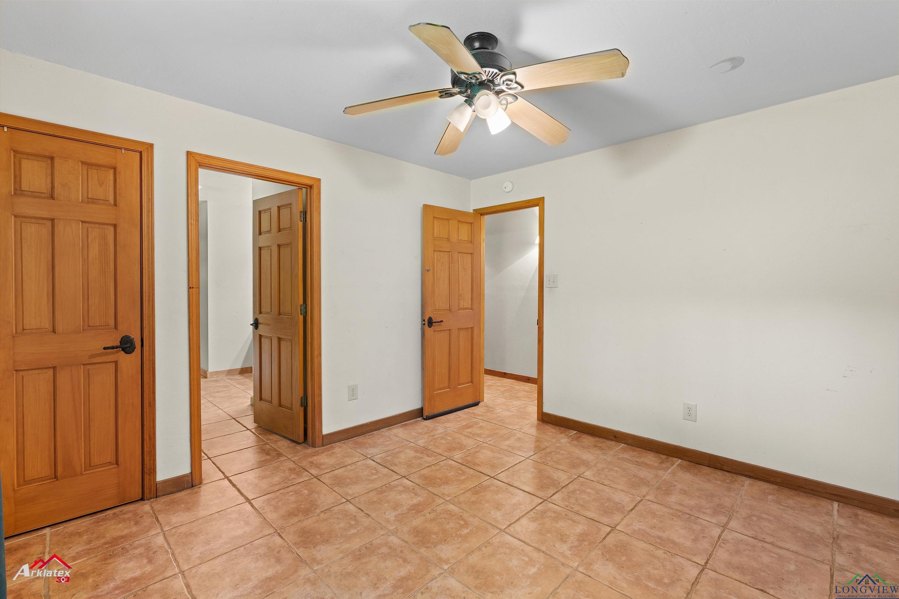 1024 Shadowood Dr, Marshall, Texas image 20