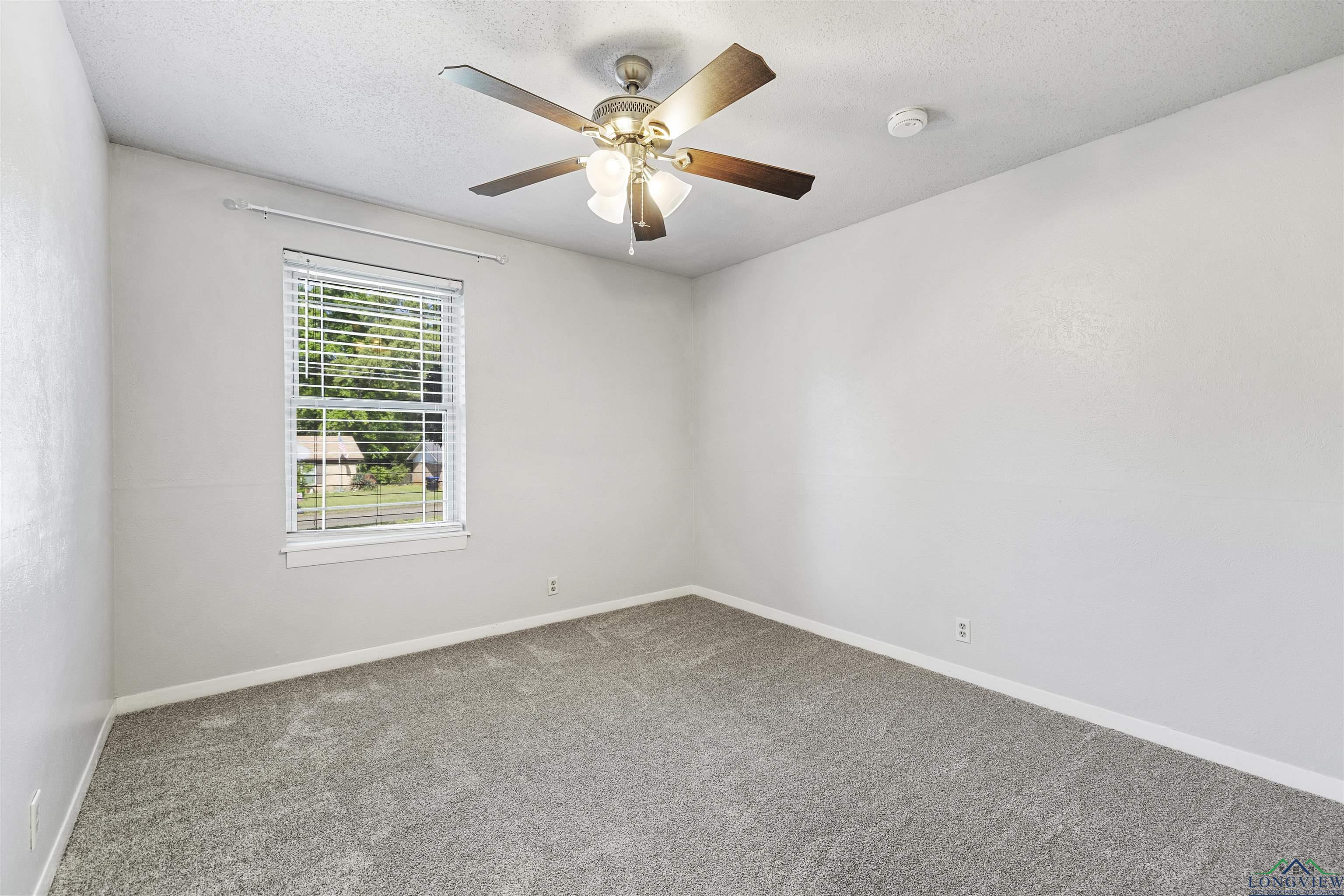 806 Joanie St, Longview, Texas image 20