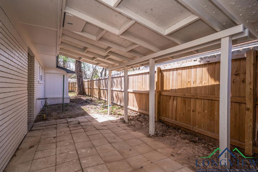 400 W Douglas, Jefferson, Texas image 14