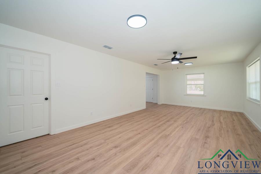 400 W Douglas, Jefferson, Texas image 33