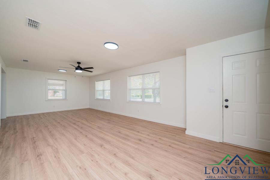 400 W Douglas, Jefferson, Texas image 19
