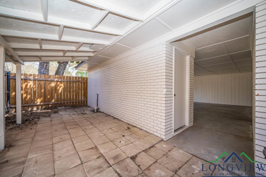 400 W Douglas, Jefferson, Texas image 16