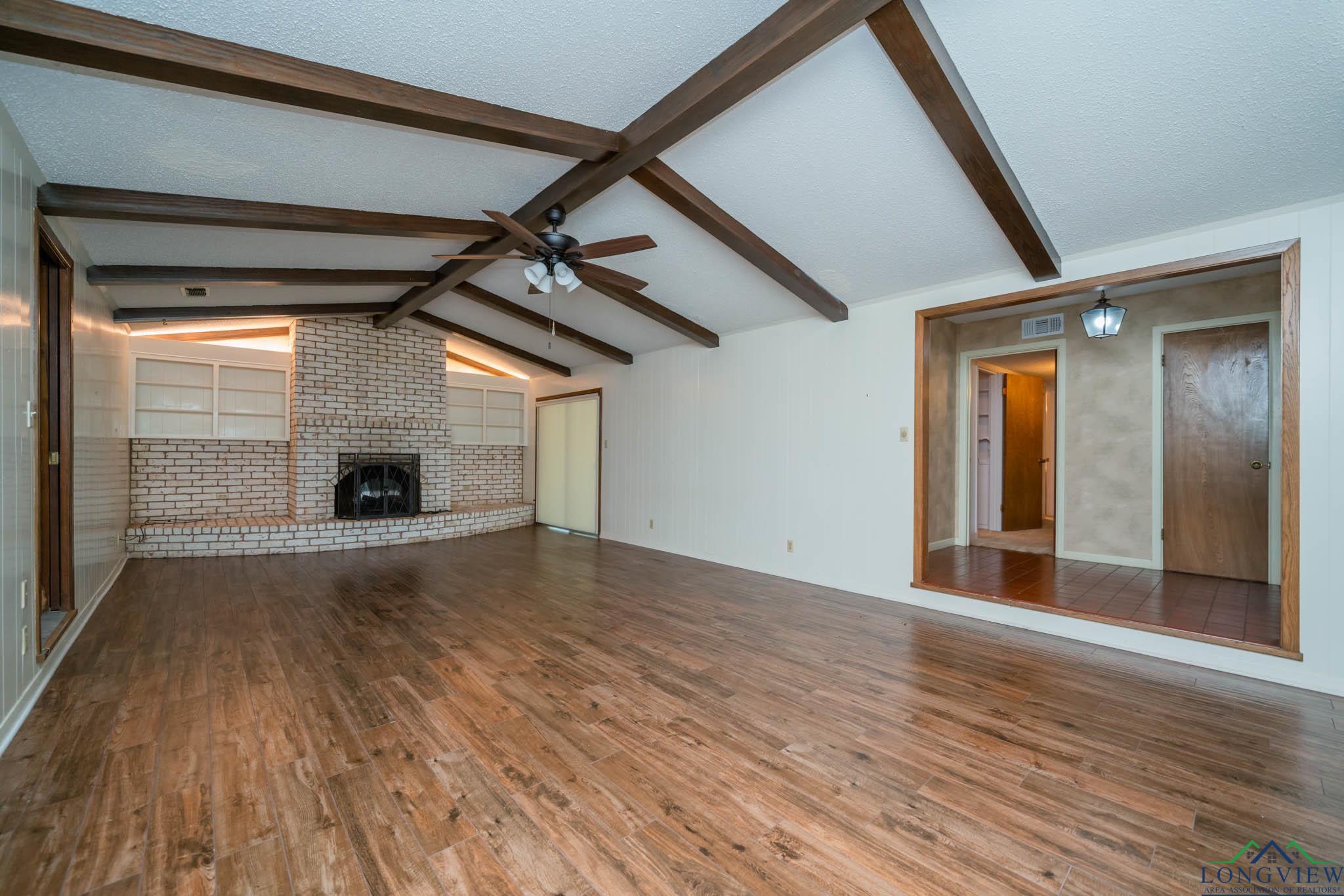 107 Tulip St, White Oak, Texas image 16