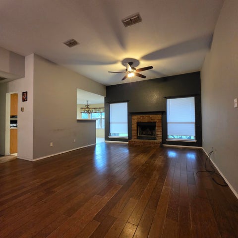 Homes For Sale - 1603 Amanda Dr<br/> Kilgore, TX 75662