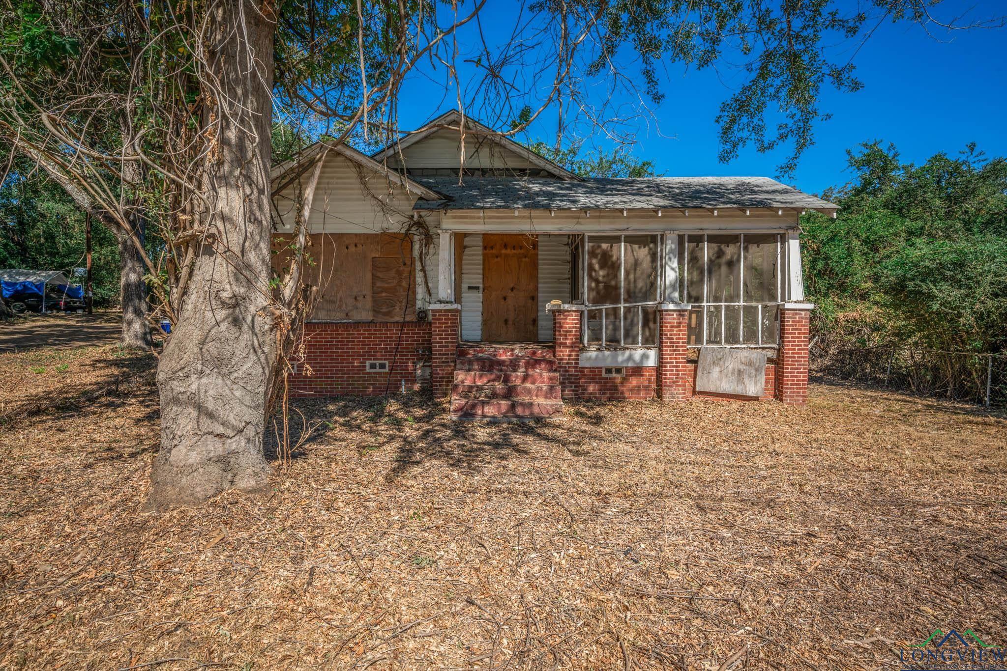 1103 Alvin Street, Marshall, Texas image 3