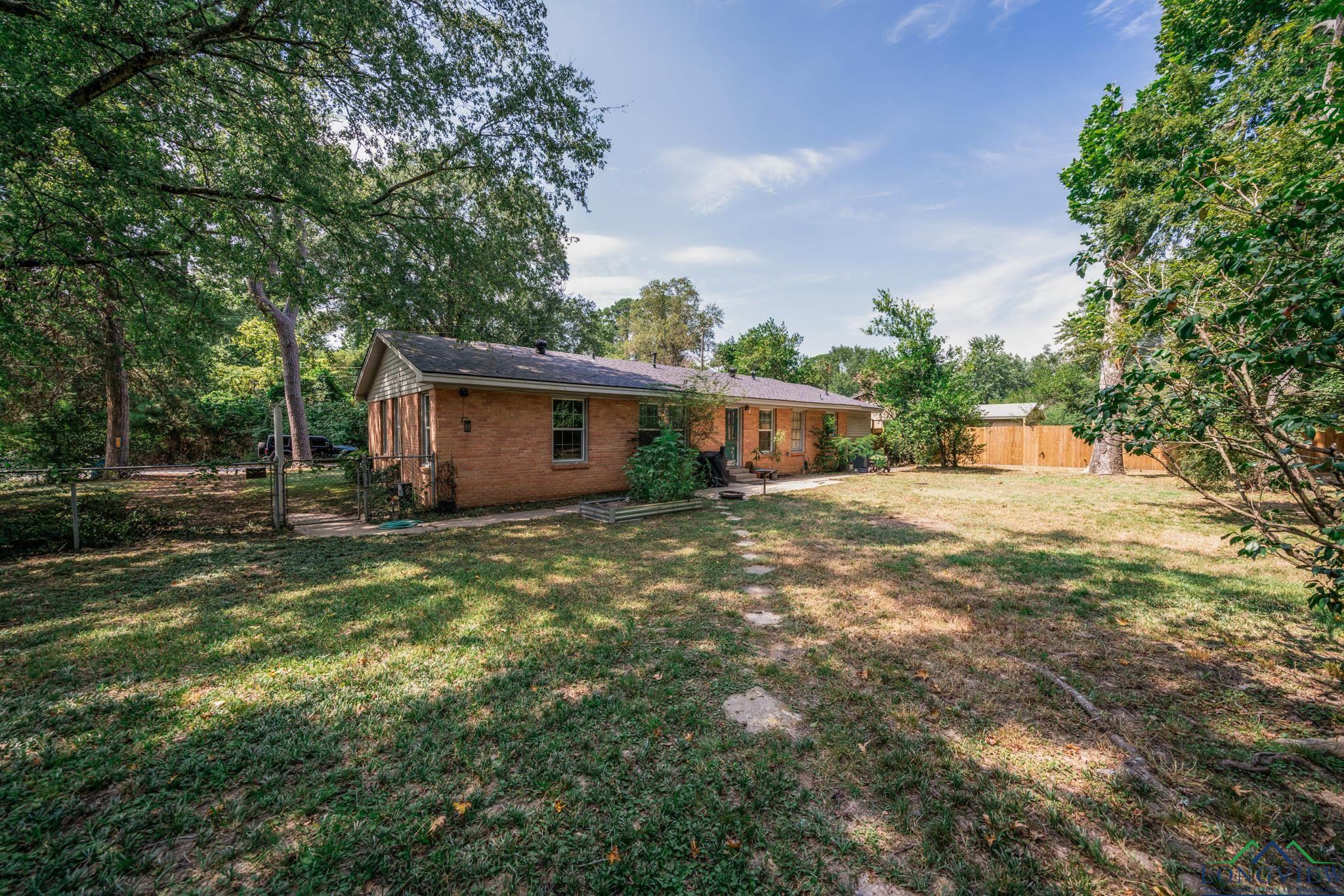 106 Carson St, Marshall, Texas image 31