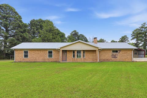 Homes For Sale - 8612 County Road 2121<br/> Longview, TX 75603