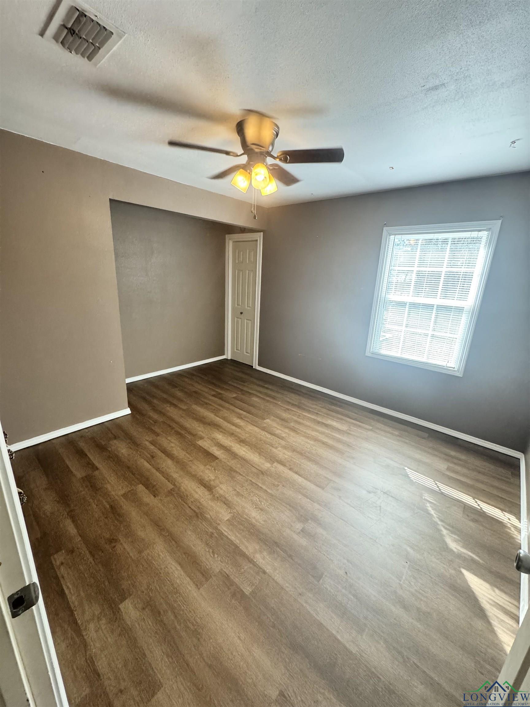 4615 S Sego Lily Rd, New Diana, Texas image 15