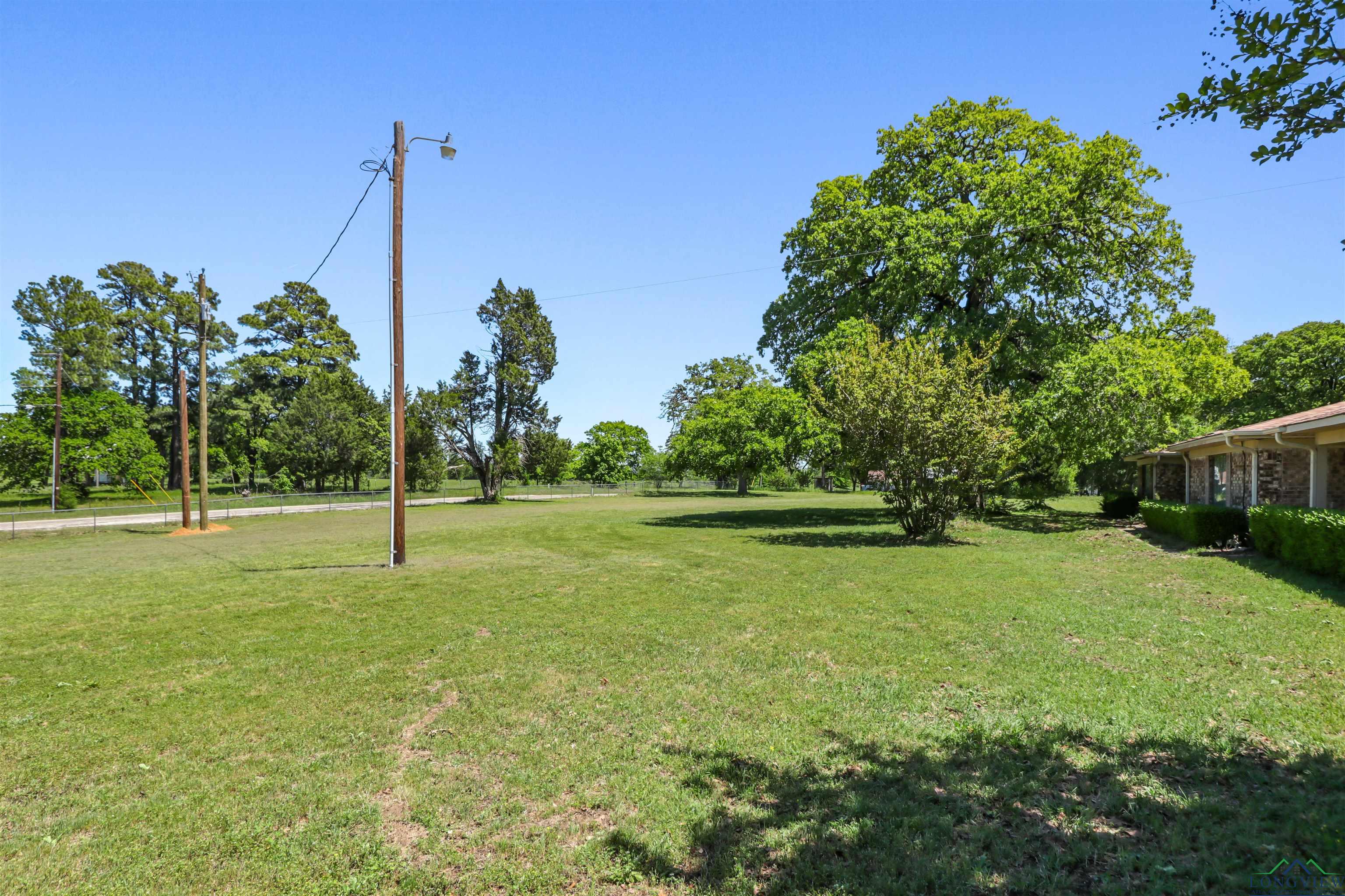 11589 County Road 4102, Lindale, Texas image 5