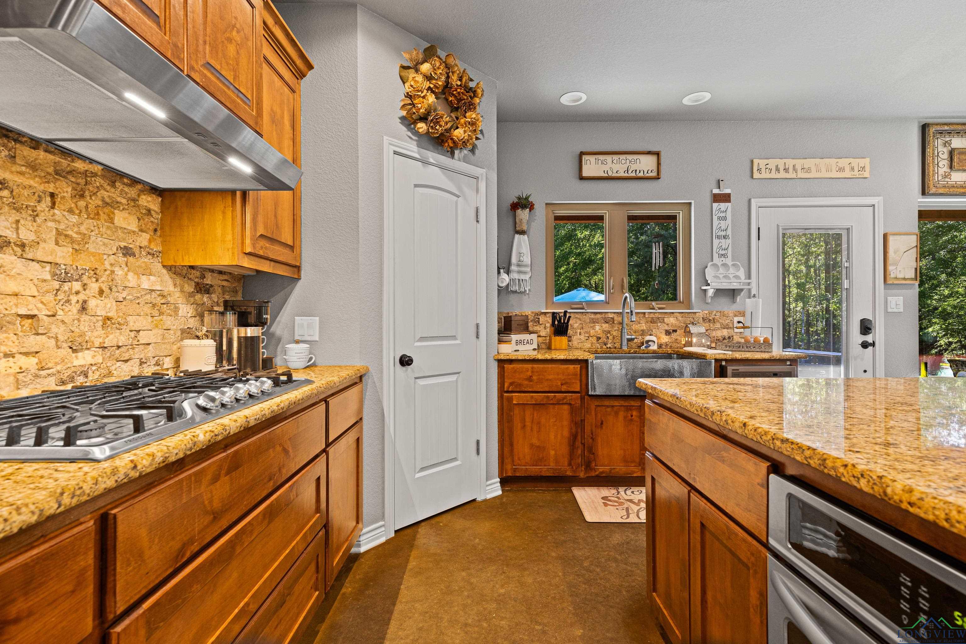10586 Petunia Rd, Ore City, Texas image 13