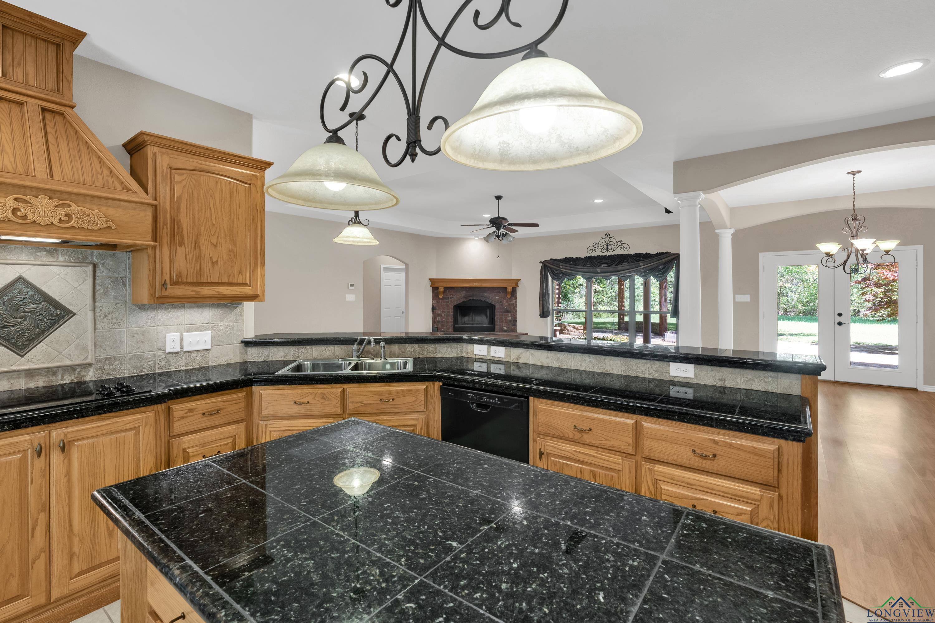 534 Plum Creek Rd, Longview, Texas image 16