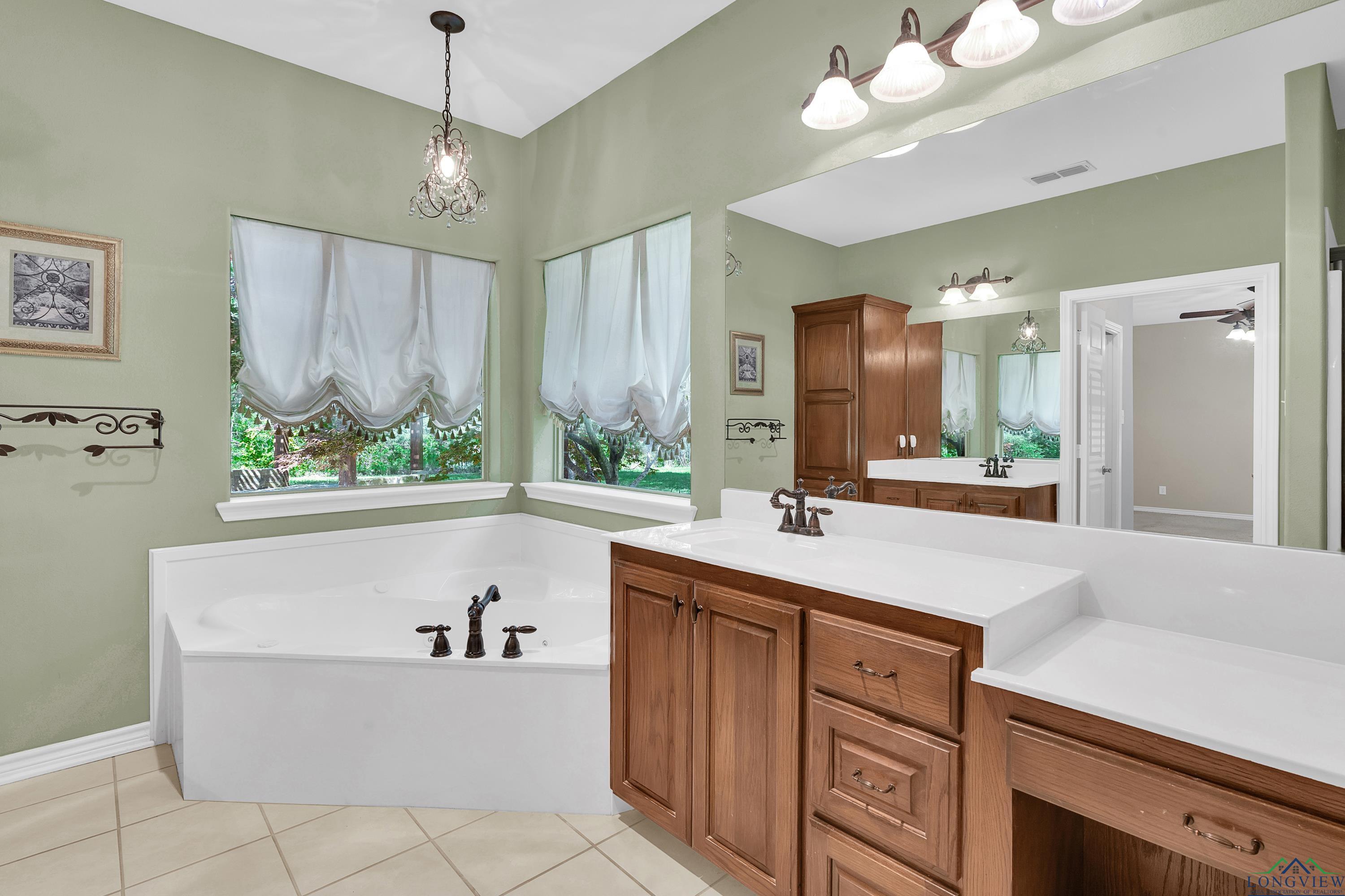 534 Plum Creek Rd, Longview, Texas image 25