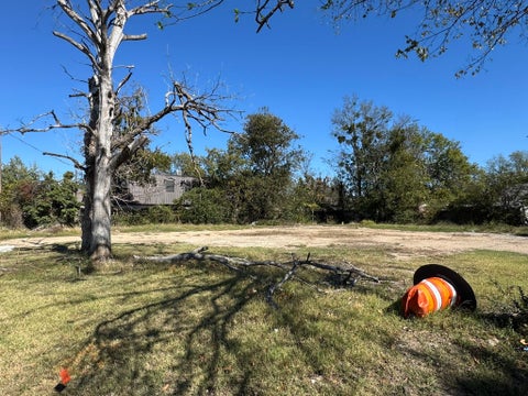 Vacant Land For Sale - 2102 Washington St<br/> Commerce, TX 75428