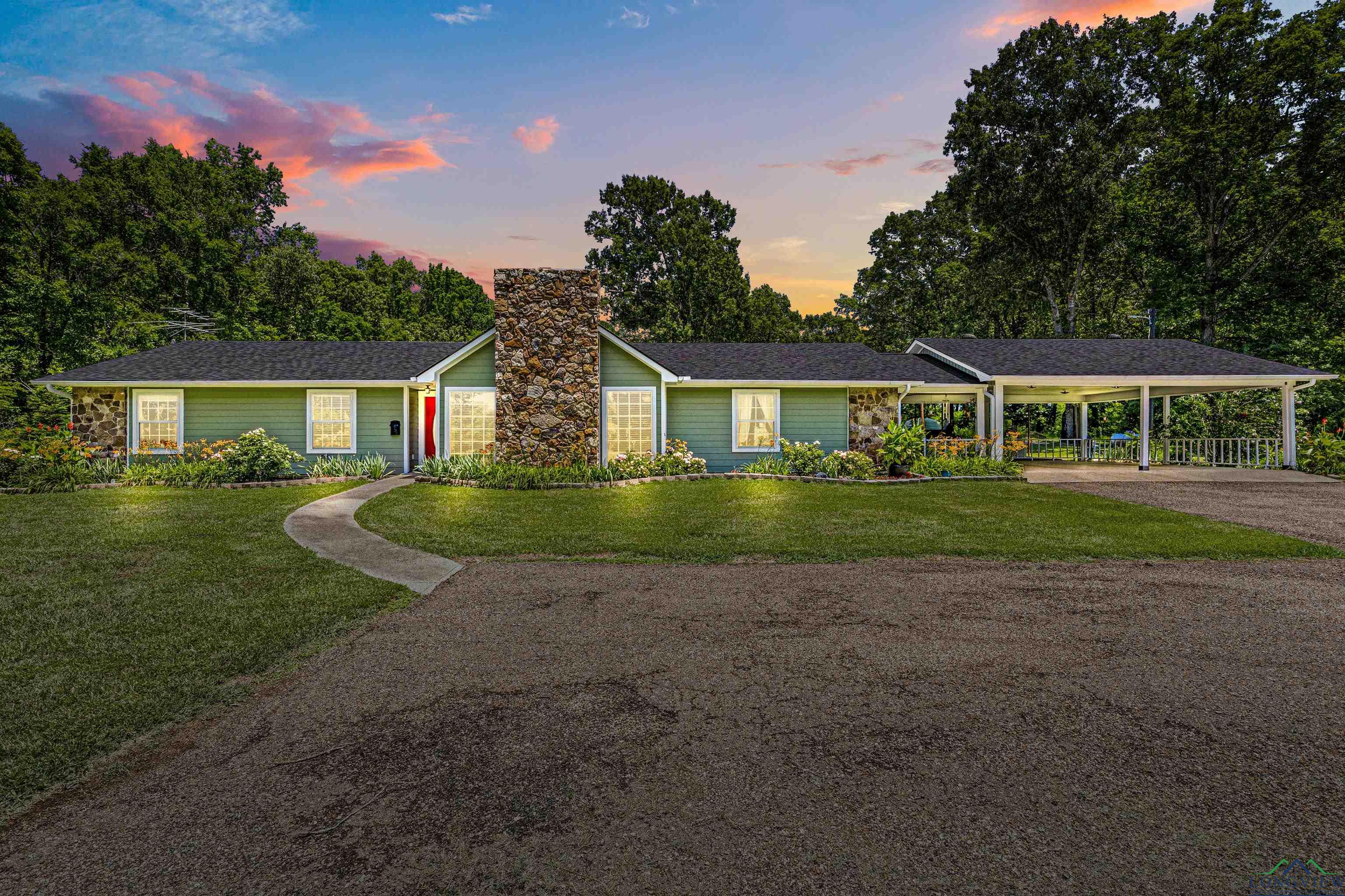325 County Road 1081, Carthage, Texas image 3
