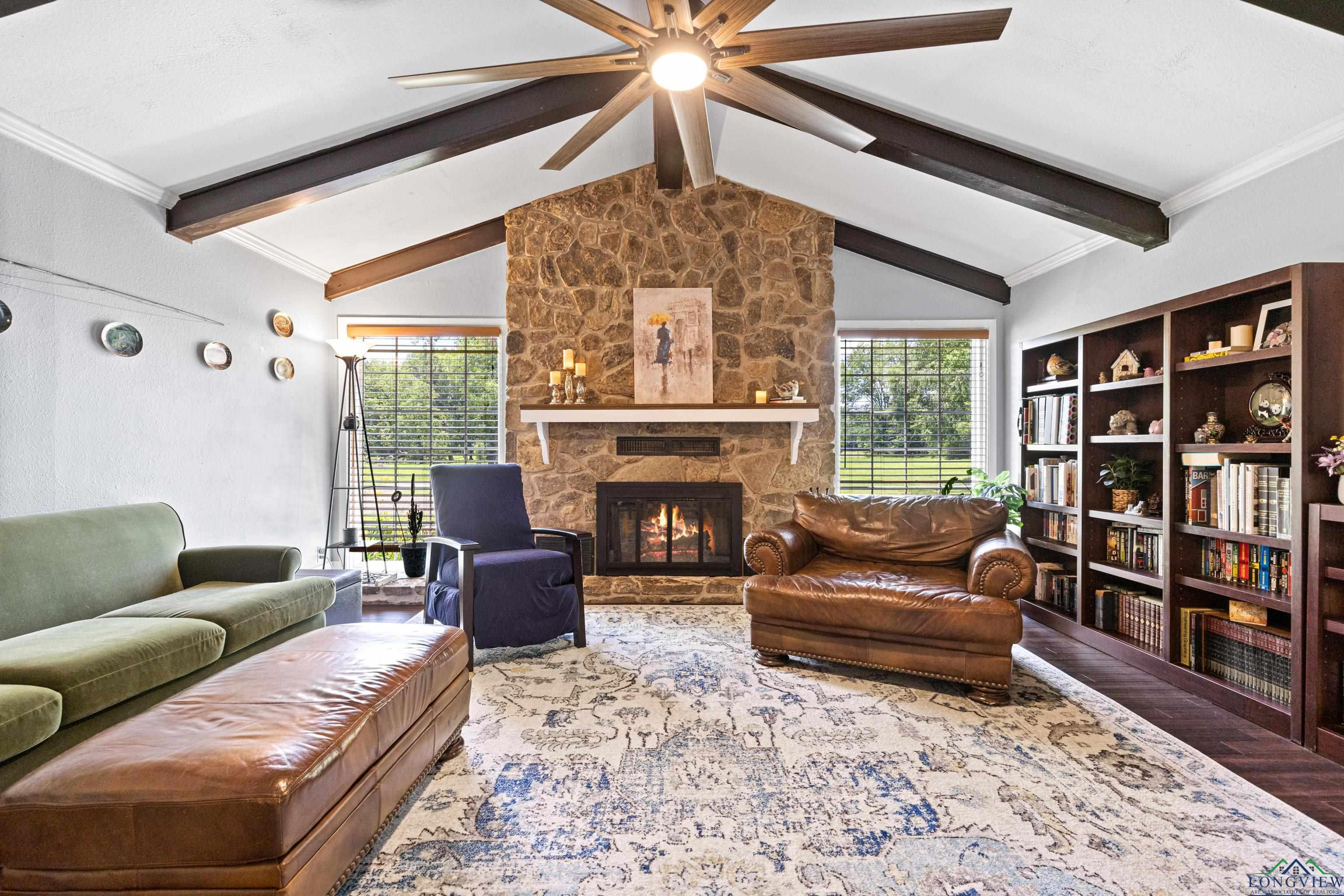 325 County Road 1081, Carthage, Texas image 13