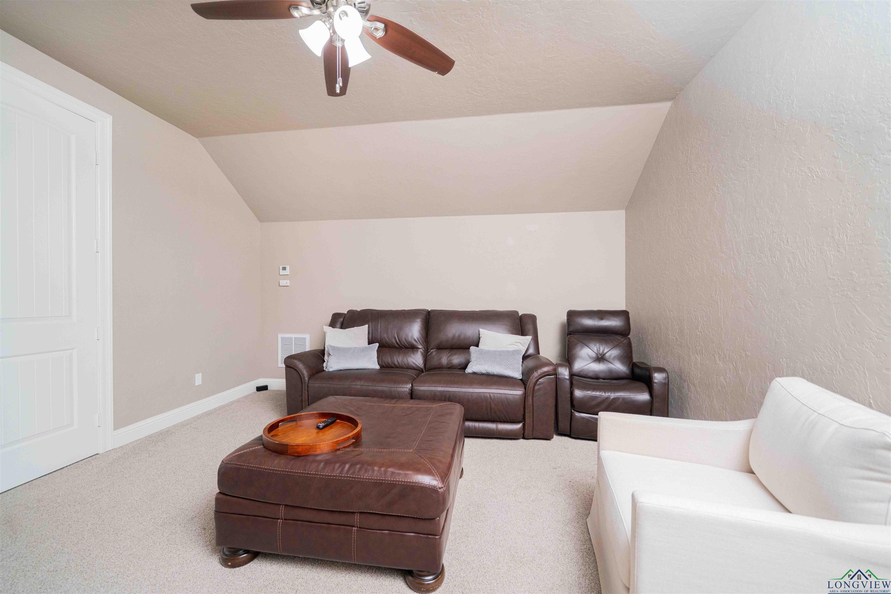 3000 Fairway Oaks, Longview, Texas image 32