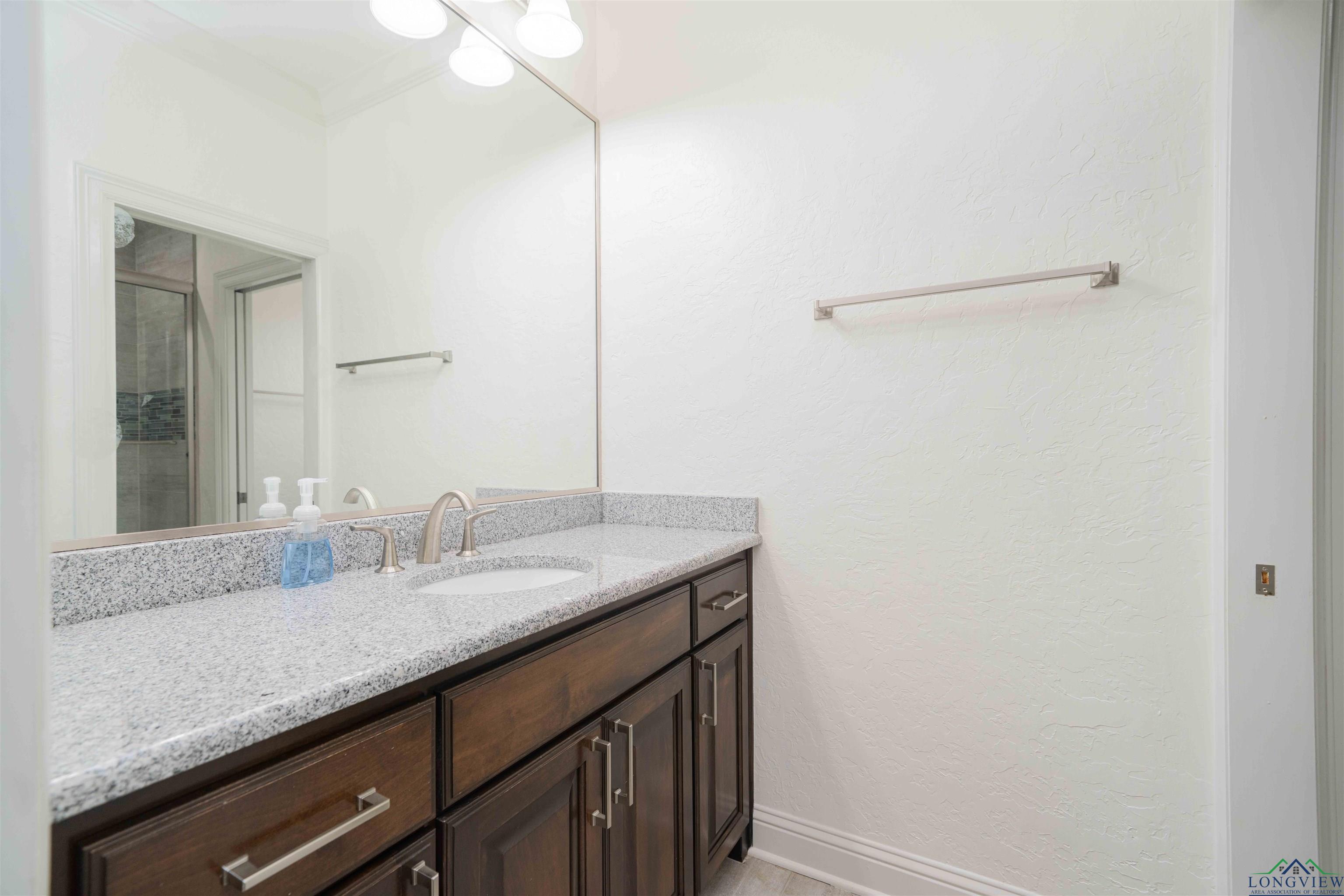 3000 Fairway Oaks, Longview, Texas image 25