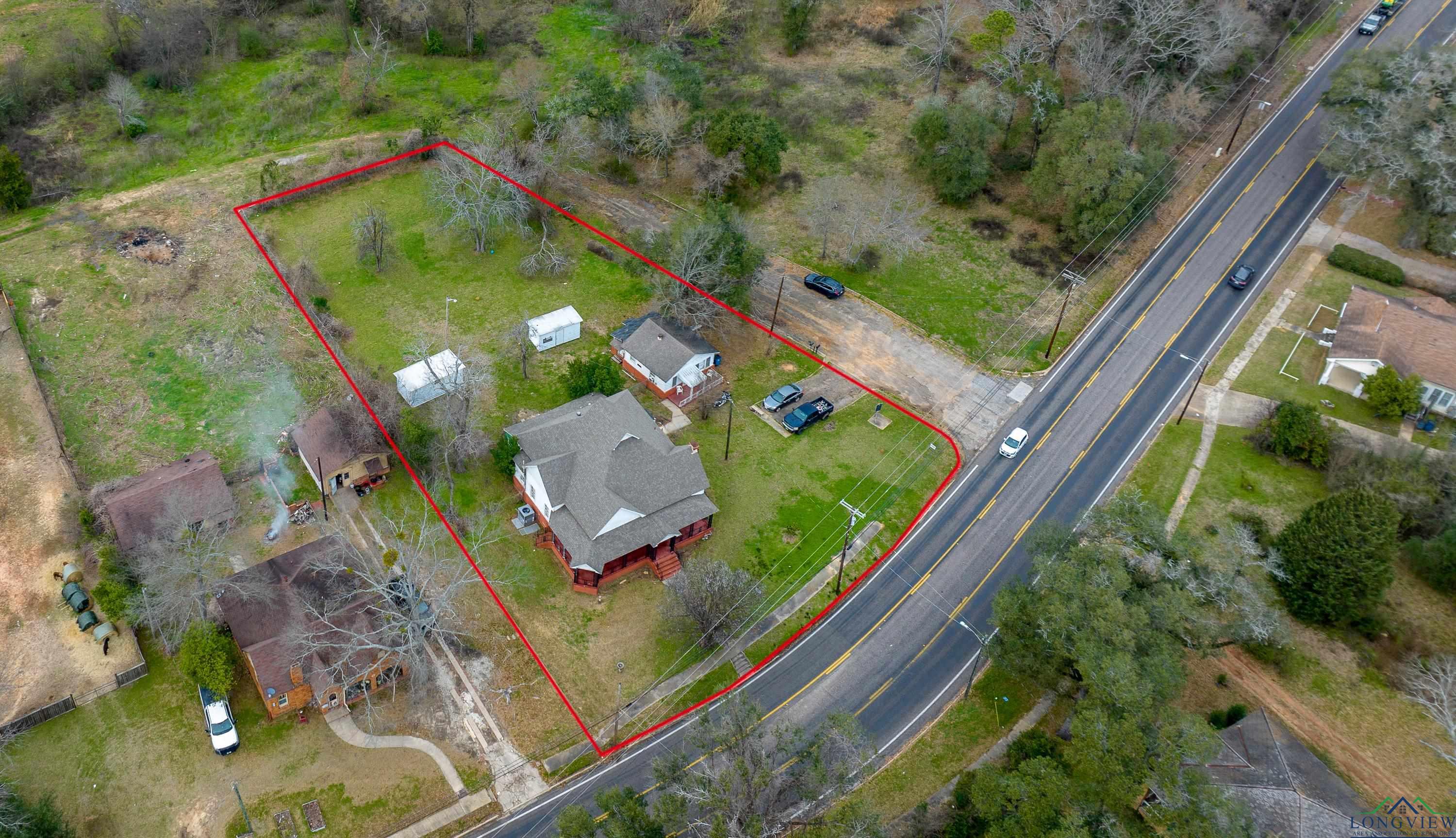 409 N Main St, Gladewater, Texas image 7