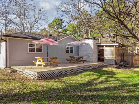 A home in Hideaway