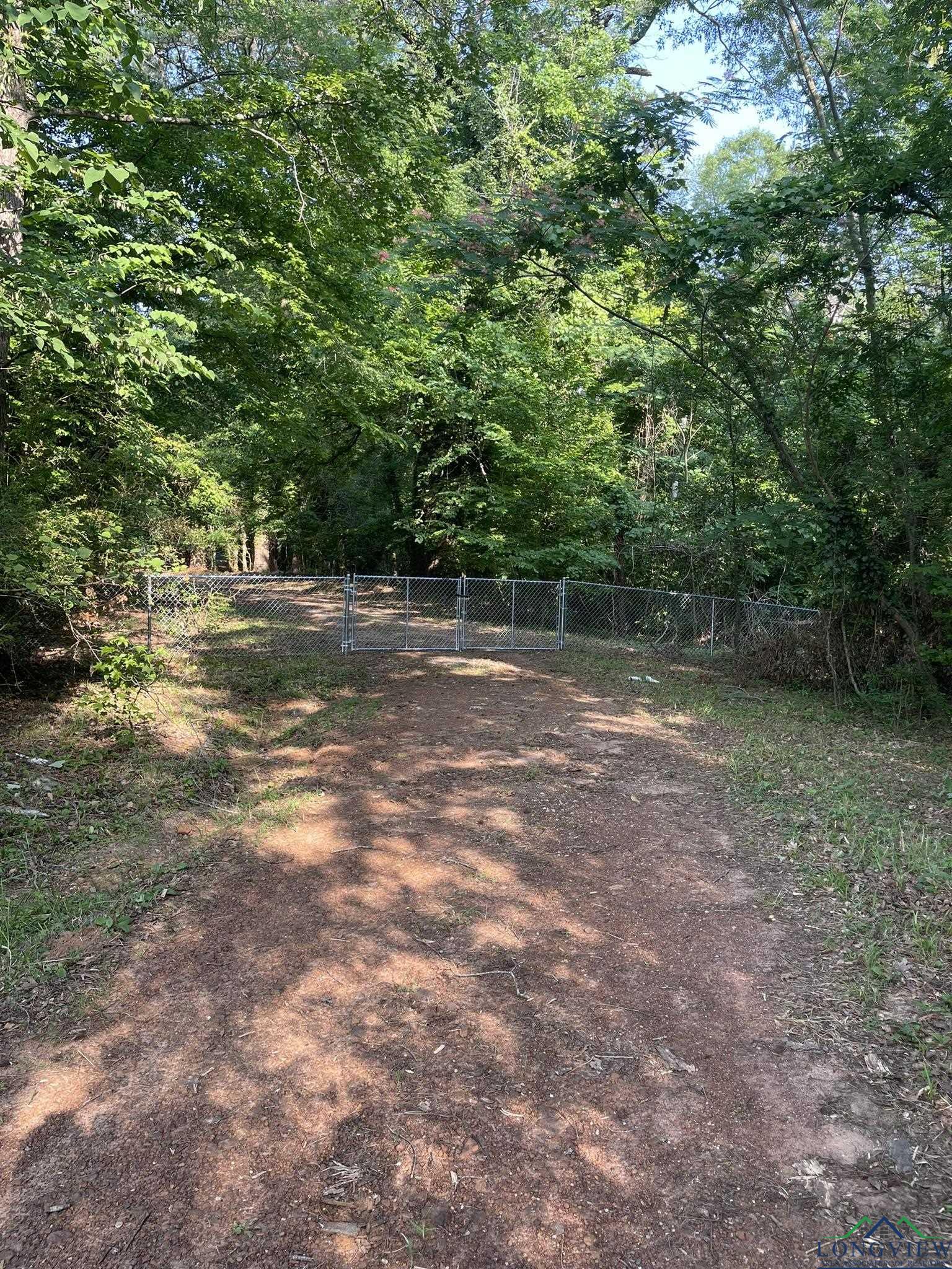 1611 Clarendon St, Longview, Texas image 15