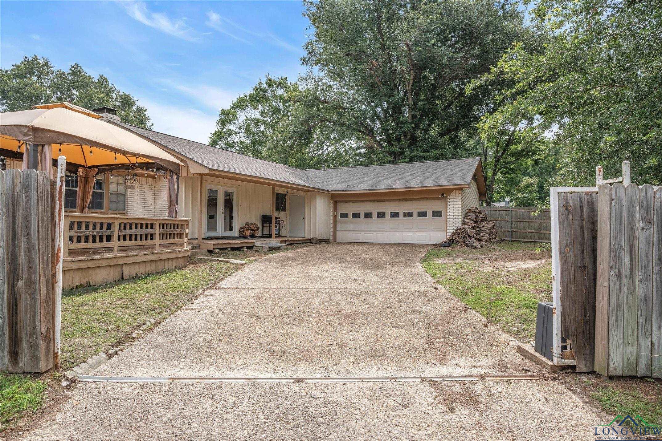 223 Guadalupe Drive, Athens, Texas image 14