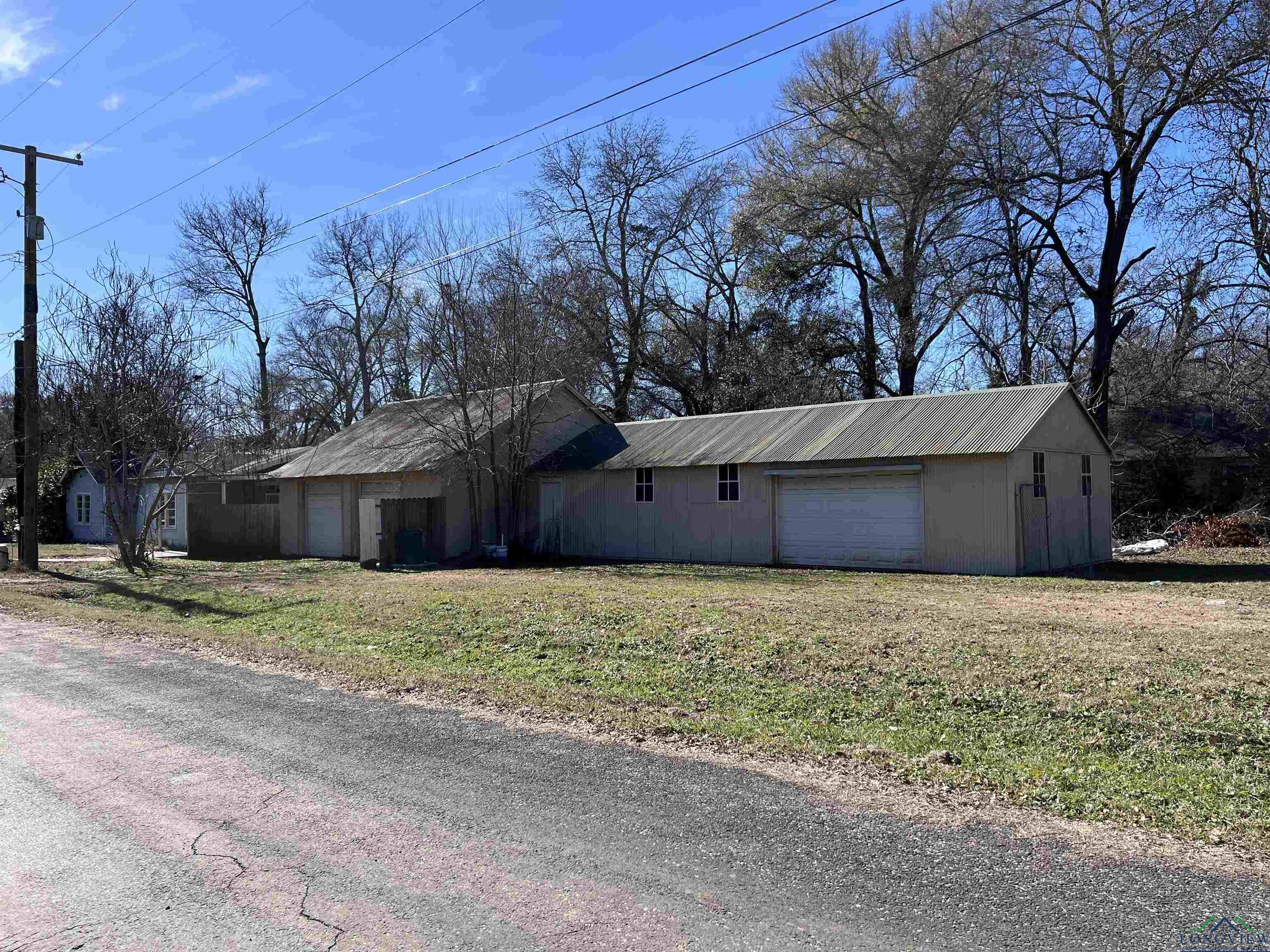 407 S Thirteenth Street, Longview, Texas image 2