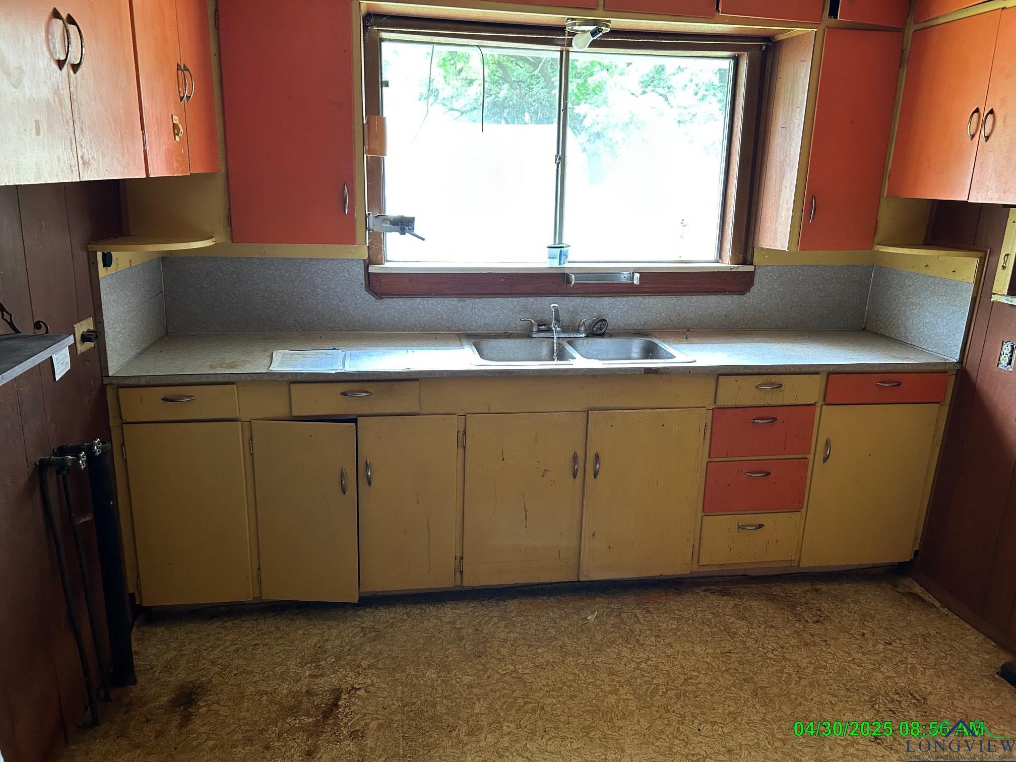 906 W 11th St, Mount Pleasant, Texas image 15