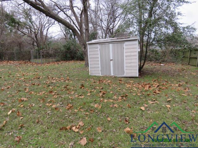 906 W 11th St, Mount Pleasant, Texas image 18