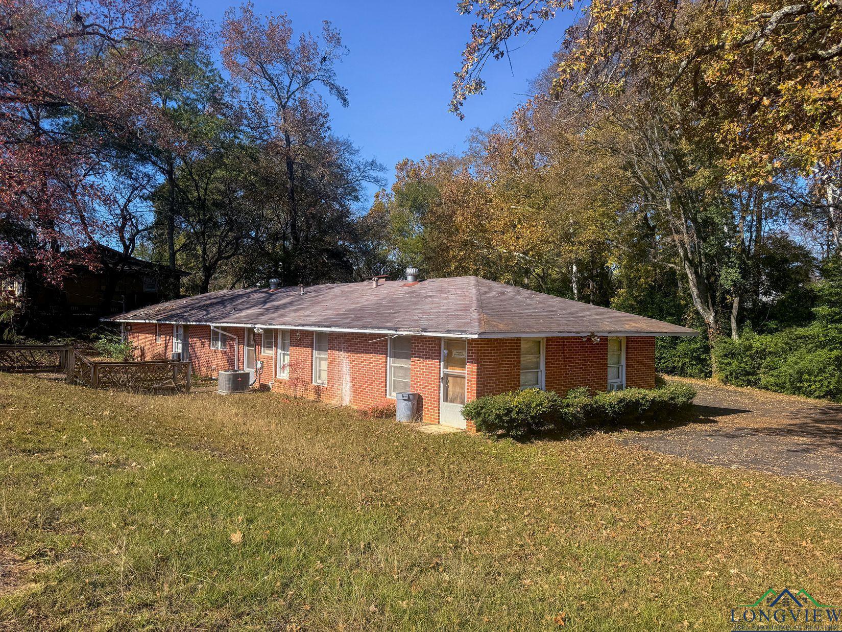 309 E Rush Street, Linden, Texas image 31