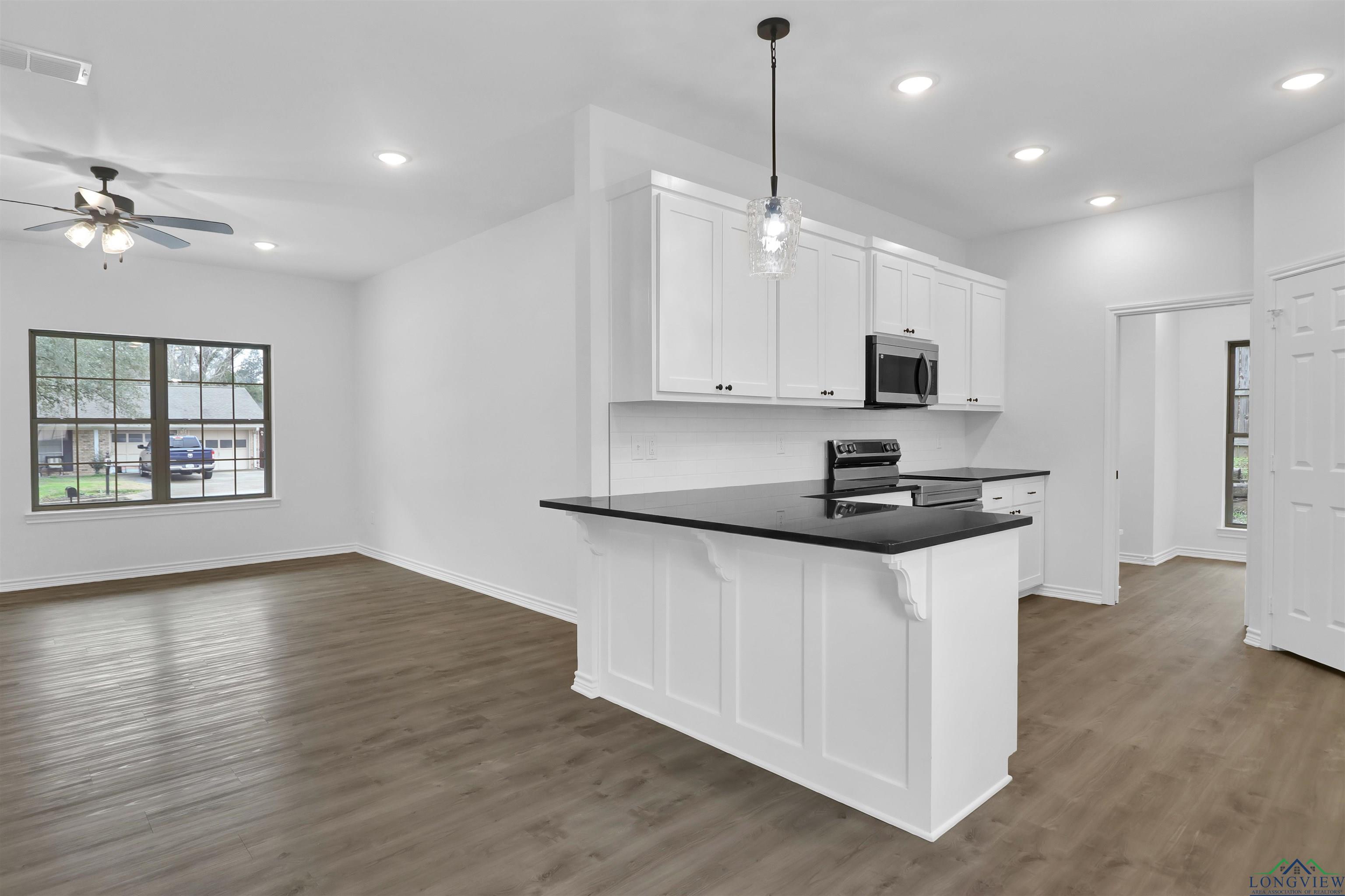 1508 Woodway Ln, Gilmer, Texas image 11