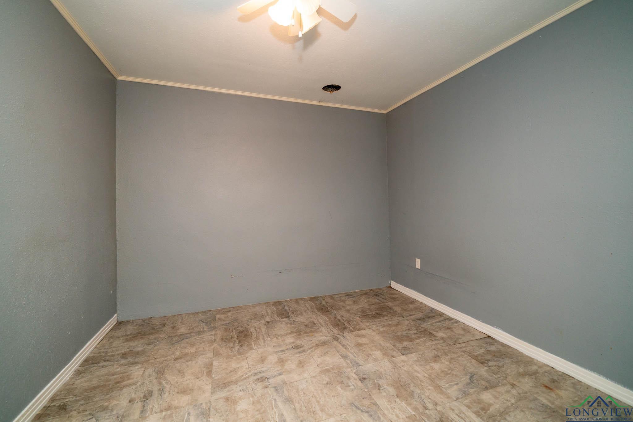 601 Wood St, Gladewater, Texas image 31