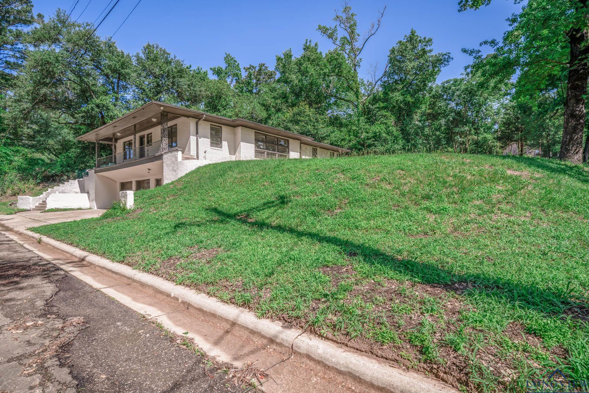 601 Wood St, Gladewater, Texas image 41