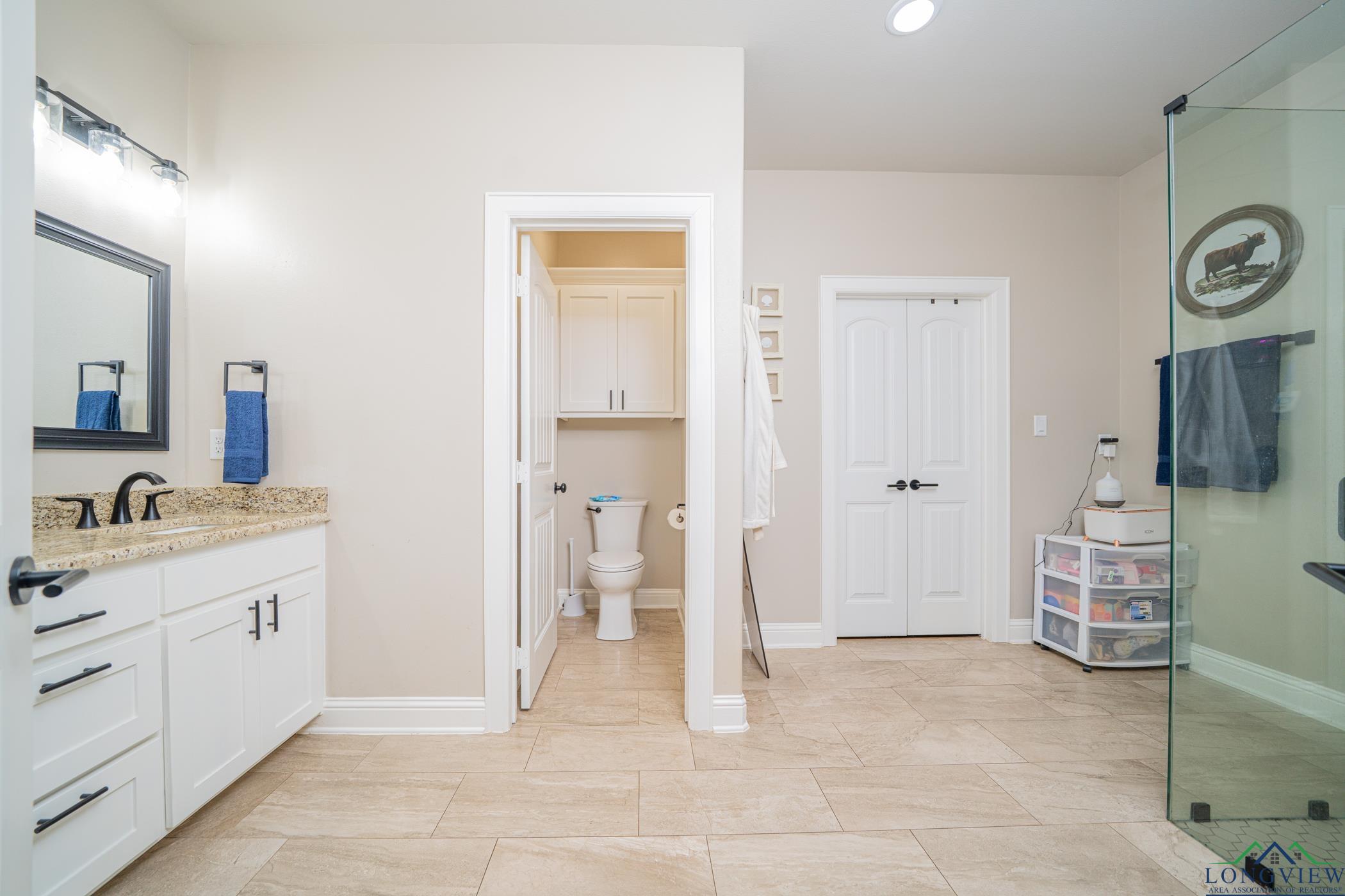 19316 Cedarpark Place, Lindale, Texas image 10